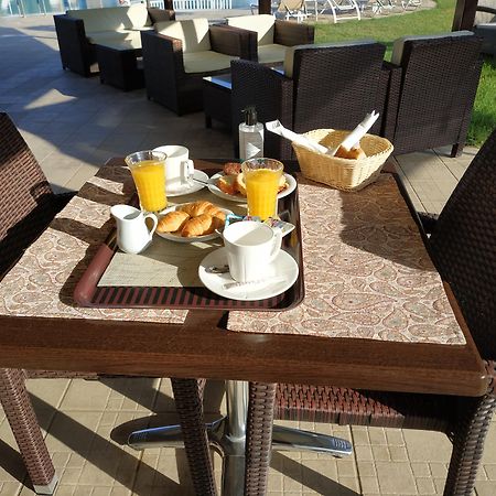 אליקאנאס Eleni'S Garden & Castello Suites מראה חיצוני תמונה