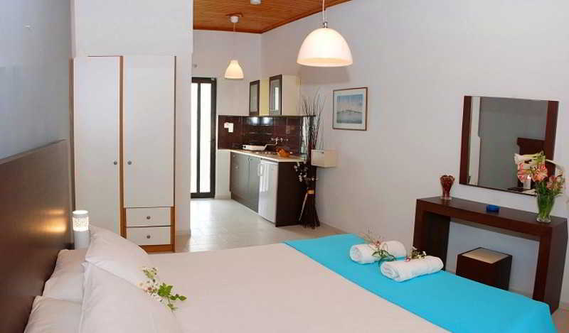 אליקאנאס Eleni'S Garden & Castello Suites מראה חיצוני תמונה