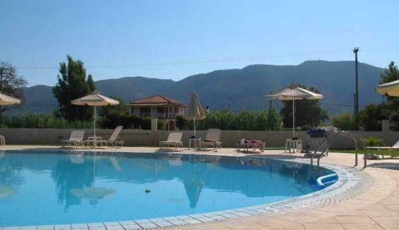 אליקאנאס Eleni'S Garden & Castello Suites מראה חיצוני תמונה